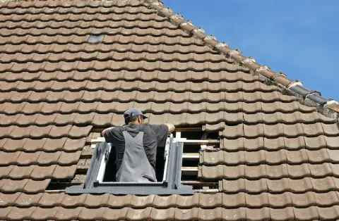 Pose de velux - Saint-Martin-du-Manoir